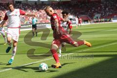 2. Bundesliga - Fußball - FC Ingolstadt 04 - 1. FC Kaiserslautern - Benjamin Kessel (5 Kaiserslautern) Sonny Kittel (10, FCI)