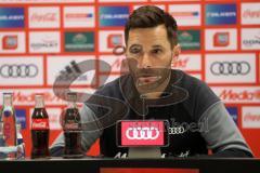 2. Bundesliga - Fußball - FC Ingolstadt 04 - DSC Armenia Bielefeld - Pressekonferenz nach dem Spiel Cheftrainer Stefan Leitl (FCI)