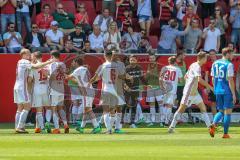 2. BL - Saison 2017/2018 - FC Ingolstadt 04 - Holstein Kiel - Sonny Kittel (#10 FCI) trifft zum 1:1 Ausgleichstreffer -jubel - Kronholm Kenneth #18 Torwart Kiel - Foto: Meyer Jürgen