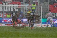 2. BL - Saison 2017/2018 - FC Ingolstadt 04 - FC St. Pauli - Der 0:1 Treffer durch Allagui Sami #11 St.Pauli - Orjan Nyland (#1 Torwart FCI) ist geschlagen - Foto: Meyer Jürgen