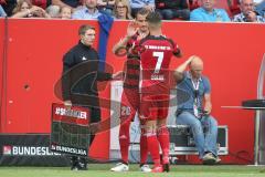 2. BL - Saison 2017/2018 - FC Ingolstadt 04 - SSV Jahn Regensburg - Antonio Colak (#7 FCI) verlässt das Spielfeld - Stefan Kutschke (#20 FCI) wird eingewechselt - abklatschen - Foto: Meyer Jürgen