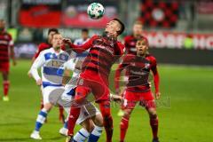 2. BL - Saison 2017/2018 - FC Ingolstadt 04 - MSV Duisburg - Alfredo Morales (#6 FCI) beim Kopfball - Foto: Meyer Jürgen