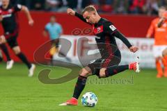 2. BL - Saison 2017/2018 - FC Ingolstadt 04 - SV Darmstadt 98 - Sonny Kittel (#10 FCI) beim Schuss - Foto: Meyer Jürgen
