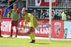 2. Bundesliga - Fußball - FC Ingolstadt 04 - 1. FC Kaiserslautern - Torwart Marco Knaller (16, FCI)