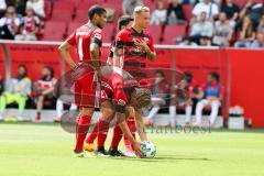 2. BL - Saison 2017/2018 - FC Ingolstadt 04 - SSV Jahn Regensburg - Tobias Schröck (#21 FCI) legt sich den Ball zurecht - Foto: Meyer Jürgen