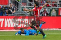 2. BL - Saison 2017/2018 - FC Ingolstadt 04 -1. FC Nürnberg - Robert Leipertz (#13 FCI) schiesst den 1:0 Führungstreffer - jubel - Almog Cohen (#8 FCI) freut sich reisst die Arme hoch - Fabian Bredlow (#24 Torwart Nürnberg) Foto: Meyer Jürgen
