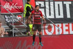 2. BL - Saison 2017/2018 - FC Ingolstadt 04 -1. FC Nürnberg - Robert Leipertz (#13 FCI) schiesst den 1:0 Führungstreffer - jubel - Almog Cohen (#8 FCI) freut sich und springt auf die Bande - Foto: Meyer Jürgen