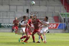 2. Bundesliga - Fußball - FC Ingolstadt 04 - Saisoneröffnung - Testspiel - mitte Darío Lezcano (11, FCI) und Robert Leipertz (13, FCI) Zweikampf