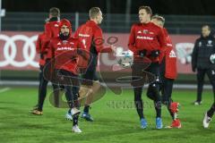 2. Bundesliga - Fußball - FC Ingolstadt 04 - Training nach Winterpause - Almog Cohen (8, FCI) Marcel Gaus (19, FCI)