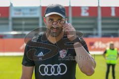 B-Junioren Bayernliga- U17 - FC Ingolstadt - TSV 1860 München - Trainer Kaupp Patrick telefoniert - Foto: Jürgen Meyer