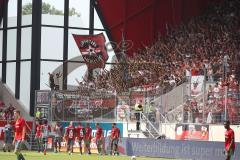 2. Bundesliga - Fußball - SV Jahn Regensburg - FC Ingolstadt 04 - Fans feiern den FCI Jubel Fahnen Tribüne
