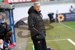 2. Bundesliga - SC Paderborn - FC Ingolstadt 04 - Cheftrainer Jens Keller (FCI) vor dem Spiel