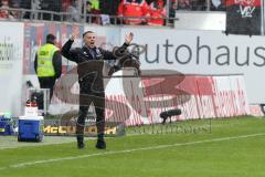 2. Bundesliga - Fußball - 1. FC Heidenheim - FC Ingolstadt 04 - Cheftrainer Tomas Oral (FCI) schreit ins Feld