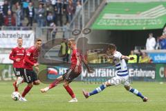 2. Bundesliga - MSV Duisburg - FC Ingolstadt 04 - Konstantin Kerschbaumer (7, FCI) Sonny Kittel (10, FCI) Andreas Wiegel (7 Duisburg)