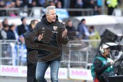 2. Bundesliga - SV Darmstadt 98 - FC Ingolstadt 04 - Cheftrainer Jens Keller (FCI) an der Seitenlinie schreit