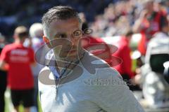 2. Bundesliga - Arminia Bielefeld - FC Ingolstadt 04 - Cheftrainer Tomas Oral (FCI) vor dem Spiel