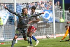 2. Bundesliga - Hamburger SV - FC Ingolstadt 04 - Tor Jubel Thomas Pledl (30, FCI), hinten Vagnoman, Josha (27 HSV)