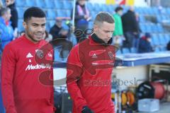 2. BL - Saison 2018/2019 - Holstein Kiel - FC Ingolstadt 04 - Paulo Otavio (#6 FCI) und Sonny Kittel (#10 FCI) betreten den Rasen zum warm machen - Foto: Meyer Jürgen