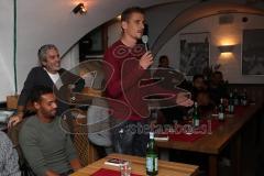 2. Bundesliga - Fußball - FC Ingolstadt 04 - Fantreffen - Stefan Kutschke (20, FCI) Klarstellung vor den Fans