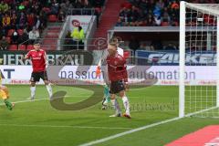 2. Bundesliga - Fußball - FC Ingolstadt 04 - Dynamo Dresden - Sonny Kittel (#10 FCI) schreit seine Wut heraus