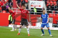 2. BL - Saison 2018/2019 - FC Ingolstadt 04 - Darmstadt 98 - Stefan Kutschke (#20 FCI) - Daumen hoch - Foto: Meyer Jürgen