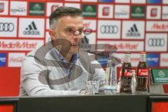 2. BL - Saison 2018/2019 - FC Ingolstadt 04 - Holstein Kiel - Tomas Oral (Cheftrainer FCI) bei der Pressekonferenz - Foto: Meyer Jürgen