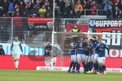 2. Bundesliga - FC Ingolstadt 04 - Hamburger SV - Tor 0:1 für HSV Jubel, links Torwart Fabijan Buntic (24, FCI)