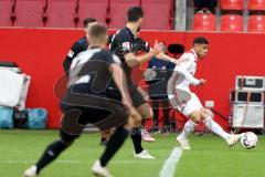 2. BL - Saison 2018/2019 - FC Ingolstadt 04 - MSV Duisburg - Paulo Otavio (#6 FCI) schiesst auf das Tor - Foto: Meyer Jürgen