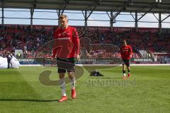 2. BL - Saison 2018/2019 - FC Ingolstadt 04 - SV Sandhausen - Konstantin Kerschbaumer (#7 FCI) verlässt das Spielfeld nach dem warm machen  - Foto: Meyer Jürgen