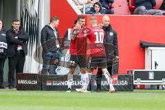 2. BL - Saison 2018/2019 - FC Ingolstadt 04 - Darmstadt 98 - Sonny Kittel (#10 FCI) wird ausgewechselt durch Robin Krausse (#23 FCI) - Foto: Meyer Jürgen