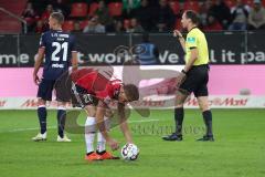 2. Bundesliga - FC Ingolstadt 04 - 1. FC Union Berlin - Stefan Kutschke (20, FCI) legt sich den Ball zum Elfmeter hin
