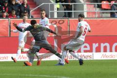 2. Bundesliga - FC Ingolstadt 04 - 1. FC Köln - Almog Cohen (8, FCI) gegen Johannes Geis (8 Köln)