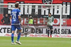 2. Bundesliga - FC Ingolstadt 04 - SV Darmstadt 98 - Torwart Philipp Tschauner (41, FCI) schreit