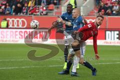 2. Bundesliga - FC Ingolstadt 04 - Hamburger SV - van Drongelen, Rick (4 HSV) und Fatih Kaya (36, FCI) Zweikampf