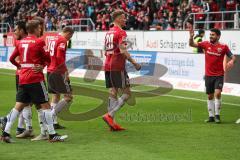 2. Bundesliga - FC Ingolstadt 04 - SV Darmstadt 98 - Tor 3:0 durch Stefan Kutschke (20, FCI), Jubel mit Konstantin Kerschbaumer (7, FCI) Almog Cohen (8, FCI) Marcel Gaus (19, FCI)