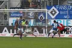 Regionalliga Bayern - Saison 2018/2019 - FC Ingolstadt 04 II - Hamburger SV - Der 0:2 Führungstreffer durch Hwang Hee Chan (#20 Hamburg) - Fabijan Buntic (#24 FCI) - Foto: Meyer Jürgen