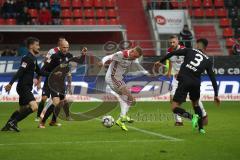 2. Bundesliga - FC Ingolstadt 04 - MSV Duisburg - Hacke Sonny Kittel (10, FCI) zu Marvin Matip (34, FCI) der zum Ausgleich trifft, Enis Hajri (3 Duisburg)