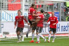 2. BL - Saison 2018/2019 - FC Ingolstadt 04 - Darmstadt 98 - Paulo Otavio (#6 FCI) bereitet das Tor vor zum 3:0 Führungstreffer durch Stefan Kutschke (#20 FCI) - jubel  - Foto: Meyer Jürgen