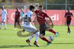 2. Bundesliga - Testspiel - FC Ingolstadt 04 - FC Würzburger Kickers - Daniel Hägele (22 Kickers) gegen Robert Leipertz (13, FCI)