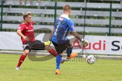 2. Bundesliga - Fußball - FC Ingolstadt 04 - Testspiel - FC Wacker Innsbruck - Thomas Pledl (30, FCI) gegen Torwart Christopher Knett (Wacker)