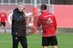 2. Bundesliga - Fußball - FC Ingolstadt 04 - erstes Training mit neuem Trainer, Jens Keller, Cheftrainer Jens Keller (FCI) mit Robin Krauße (23, FCI)