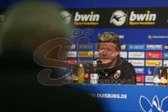 3. Fußball-Liga - Saison 2019/2020 - MSV Duisburg - FC Ingolstadt 04 - Chef-Trainer Jeff Saibene (FCI) in der Pressekonferenz - Foto: Meyer Jürgen