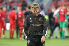 3. Liga - Fußball - FC Ingolstadt 04 - Würzburger Kickers - Cheftrainer Jeff Saibene (FCI) geht nachdenklich vom Spielfeld