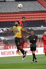 3. Liga - FC Ingolstadt 04 - SV Waldhof Mannheim - Kopfballduell Robin Krauße (23, FCI) Gouaida Mohamed (18 Mannheim)