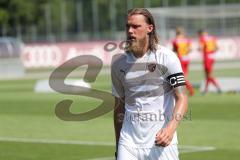 3. Liga - Testspiel - FC Ingolstadt 04 - SKN St. Pölten - voll durchgeschwitzt bei 35 Grad, Björn Paulsen (4, FCI)