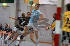 Handball Damen - HG Ingolstadt - HSG Würm Mitte - Sarah Geier 21kommt durch die Abwehr und wirft ein Tor