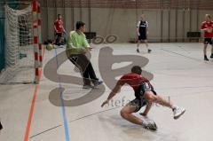 Handball MTV Ingolstadt-SSG Metten  Knuff Gerd beim Wurf  Foto: Juergen Meyer