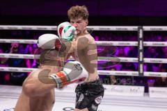 Gladiator Fight Night 6; Festsaal Ingolstadt; Deutsche Meisterschaft Mittelgewicht K1 WKU; Albijon Morina gegen Amin Farmi (mit Bart). Morina gewinnt nach Punkten