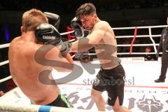 2. Gladiators Fight Night - Hauptkampf - Sieger nach Punkten Burhan Avdili (Schwarze Hose) aus Ingolstadt - Daniel Vogel (grüne Hose) aus der Schweiz