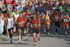 Halbmarathon Ingolstadt 2014 - Start Sieger Mitiku Soboka Tulu (8) aus Rosenheim noch in zweiter Reihe